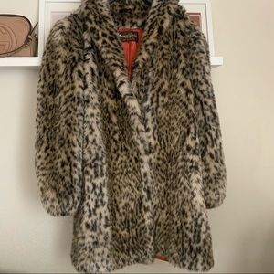 Vintage Leopard Print Coat